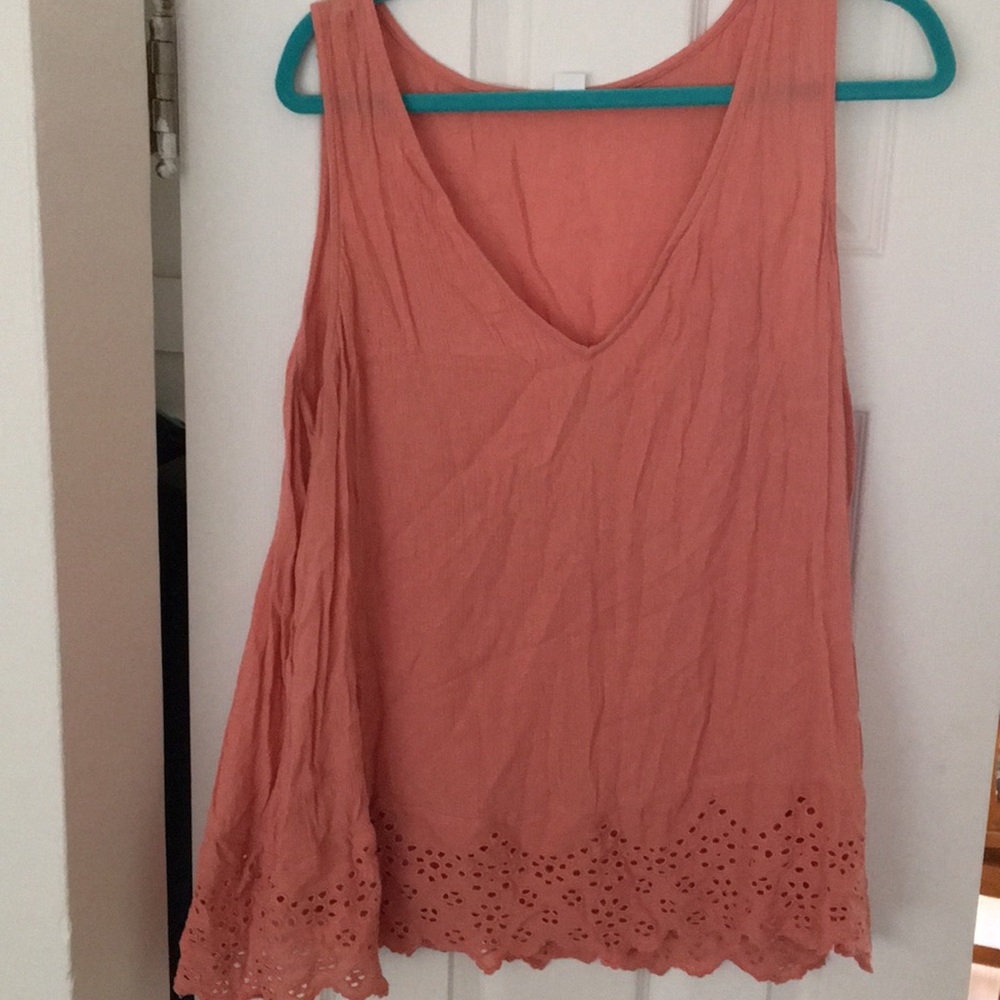 Tank top, coral color